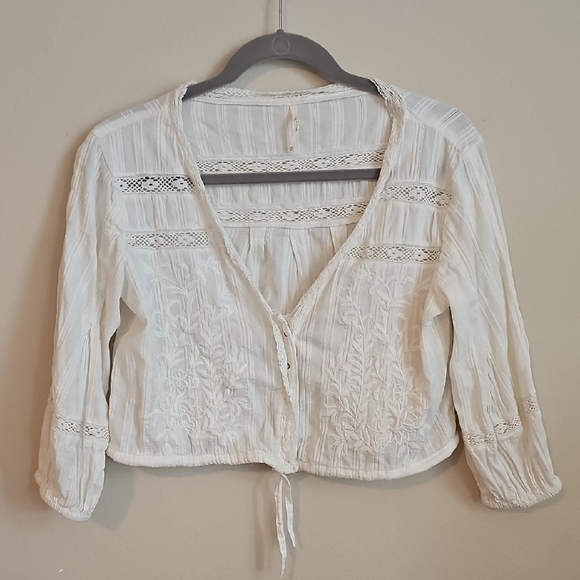 Free People Cream 3/4 Sleeve Tie Front Blouse - Picture 1 of 4